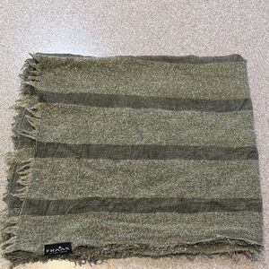 Fraas Fringed Olive Green Scarf/Wrap